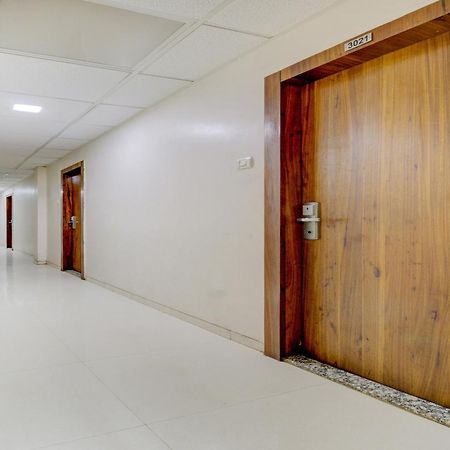 Hotel O Address Inn Mumbai Dış mekan fotoğraf
